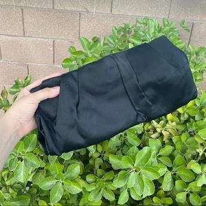 Express Black Ruffle Snap Elegant Clutch Bag